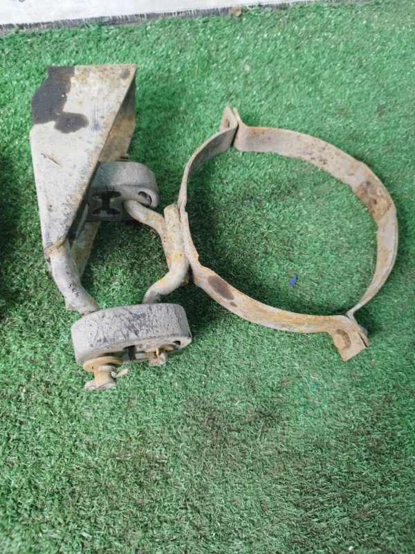 Крепление глушителя ГАЗ Соболь 2217 1999 2217