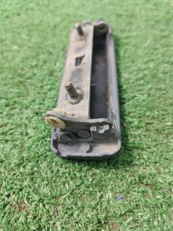 Ручка двери внешняя лада 21102 2001 2110