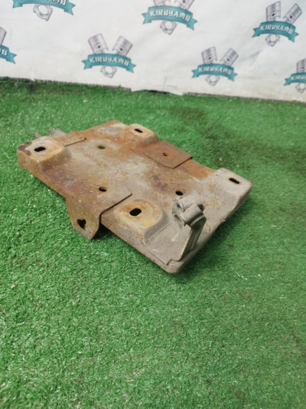 Подставка под аккумулятор лада калина 2007 11193