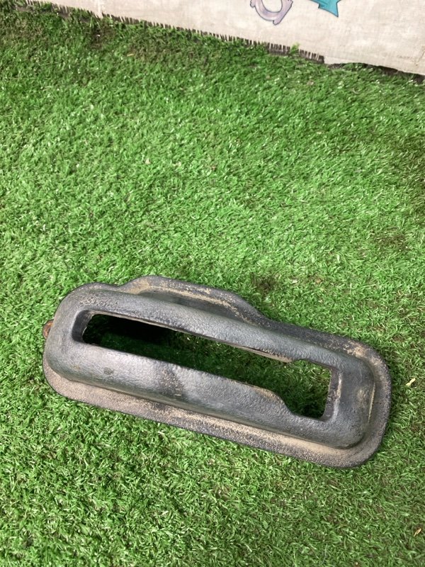 Кожух стояночного тормоза лада 2106 1983 21063