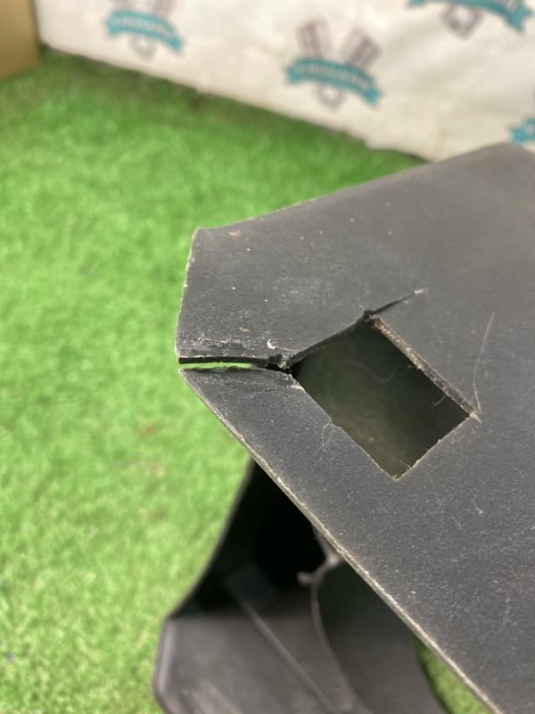 Консоль между сидений лада 2106 1996 21061