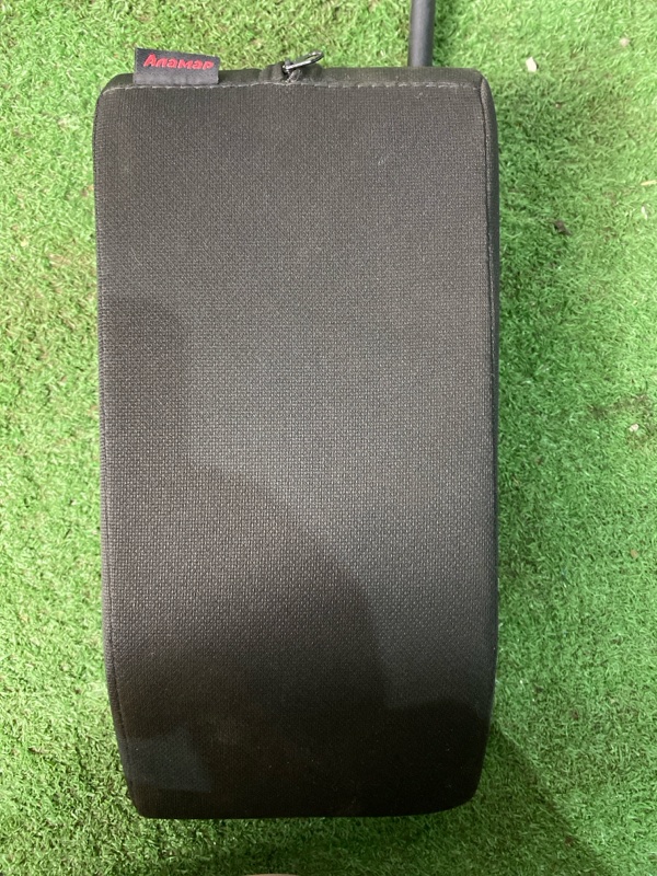 Подлокотник Lada 2110