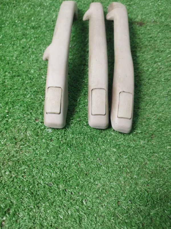 Ручка потолка лада калина 2007 11193