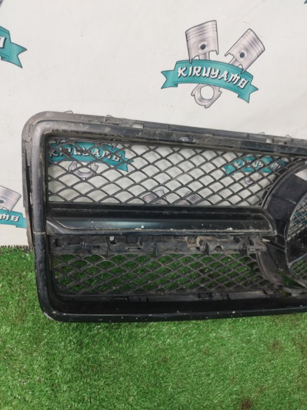 Решетка радиатора Mercedes-Benz G-Class 2013 W463