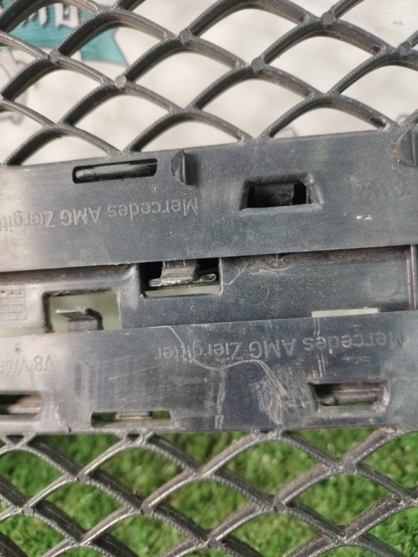 Решетка радиатора Mercedes-Benz G-Class 2013 W463