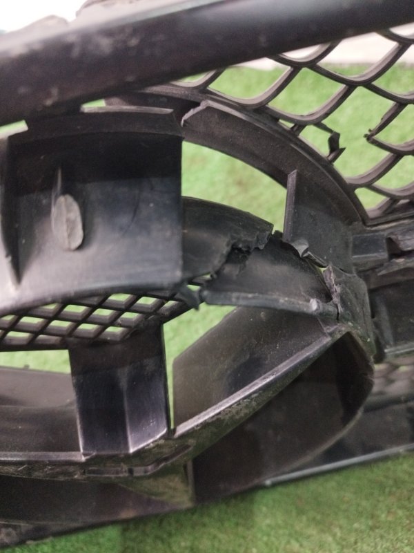 Решетка радиатора Mercedes-Benz G-Class 2013 W463