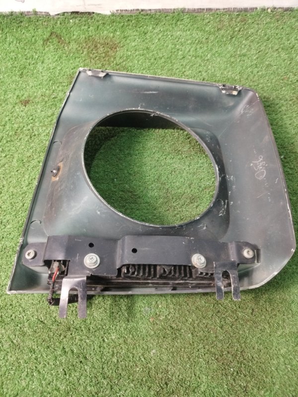 Накладка на фару Mercedes-Benz G-Class 2013 W463