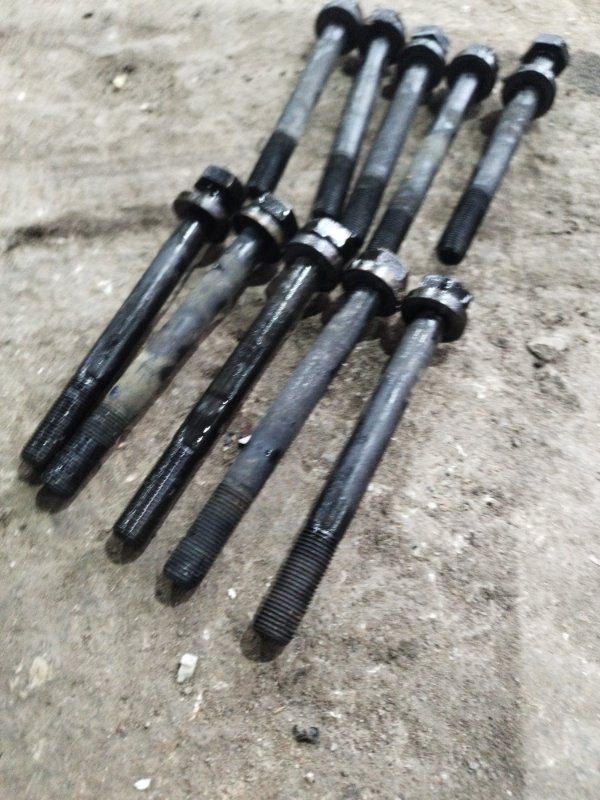 Болт головки блока цилиндров лада 2105 21053