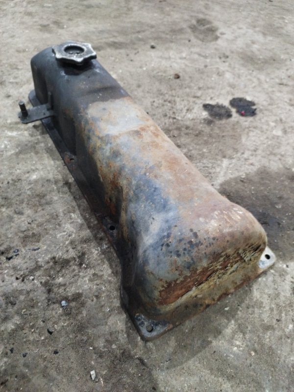 Крышка головки блока цилиндров лада 2105 21053