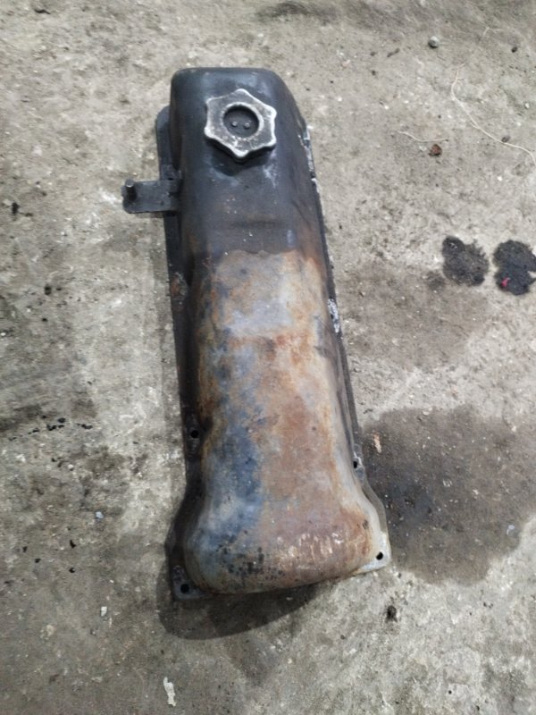 Крышка головки блока цилиндров лада 2105 21053