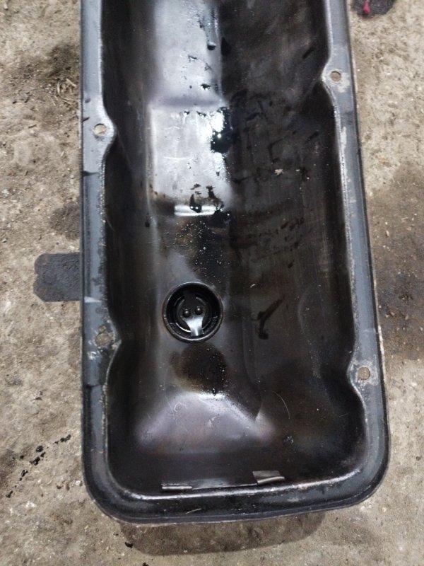 Крышка головки блока цилиндров лада 2105 21053