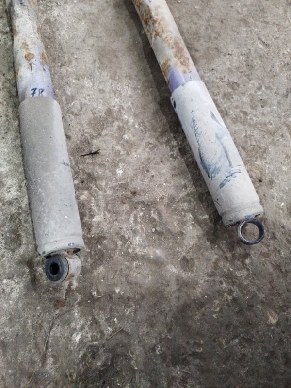 Стойка подвески лада 2105 21053