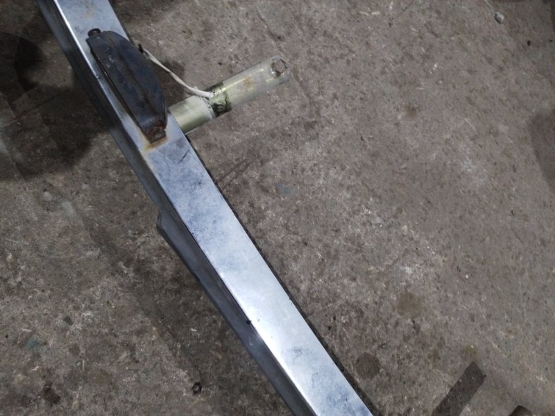 Бампер лада 2105 21053