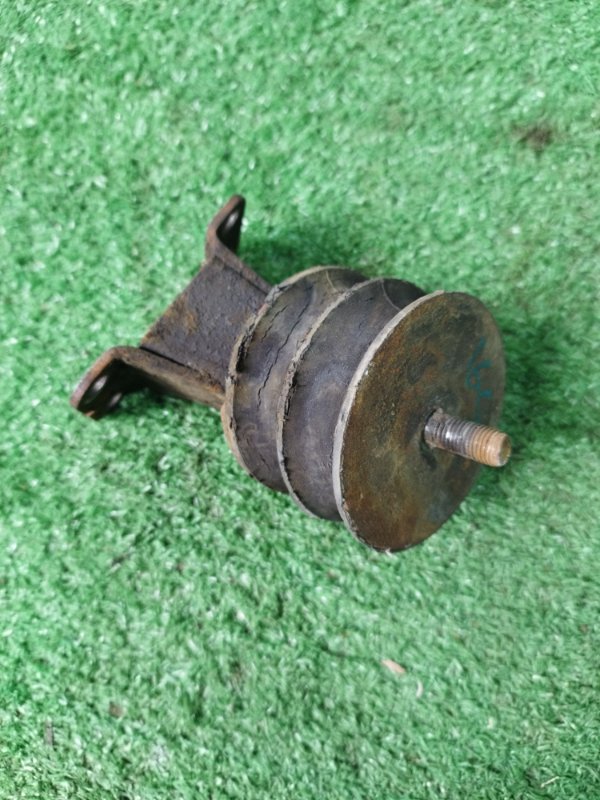 Подушка двигателя лада 2105 21053