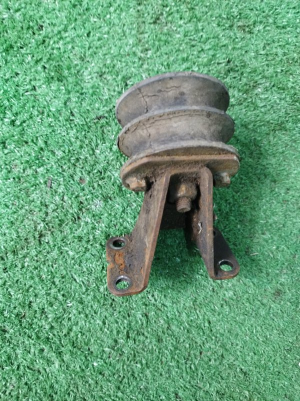 Подушка двигателя лада 2105 21053