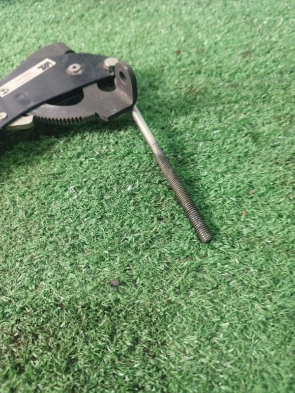 Рычаг стояночного тормоза лада калина 2007 11193