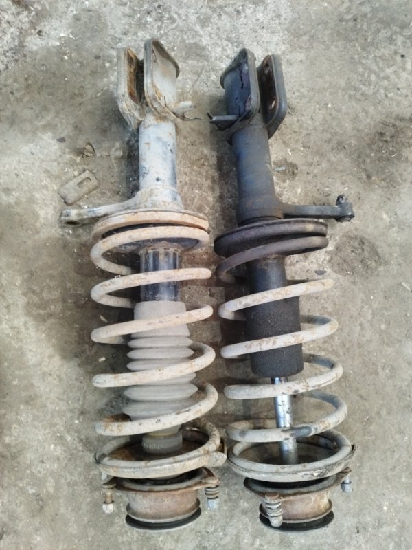 Стойка подвески лада 21093 1994 2109