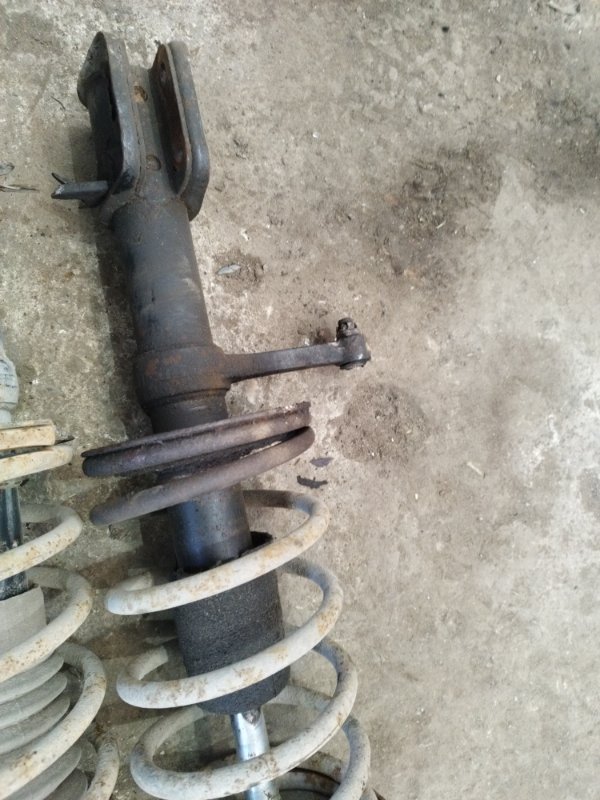 Стойка подвески лада 21093 1994 2109