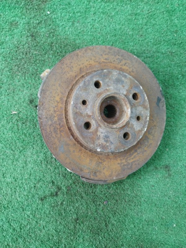 Кулак поворотный лада 21102 2002