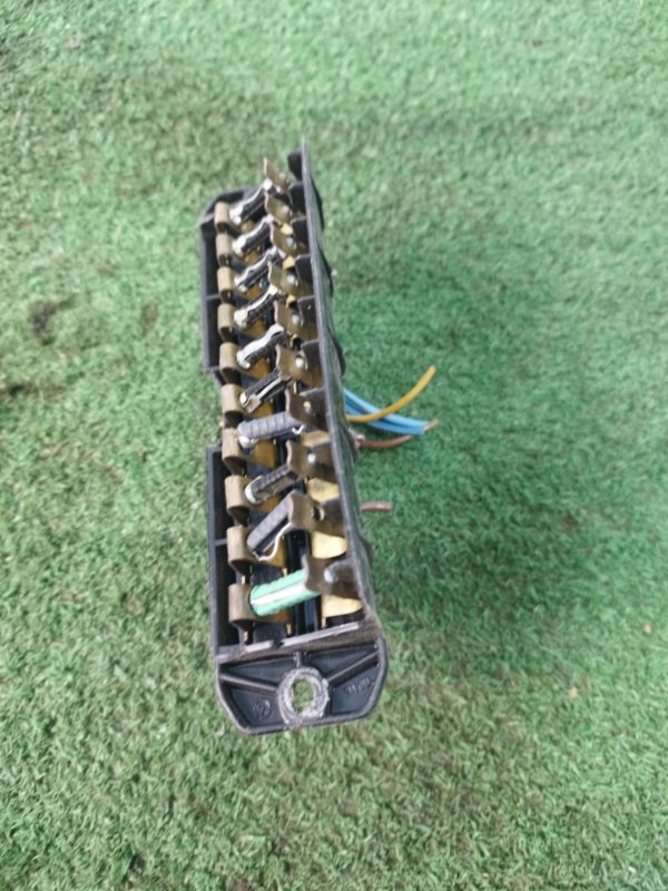 Блок предохранителей лада 2105 21053