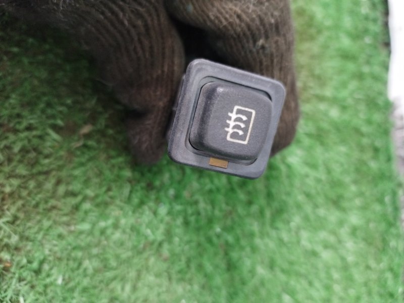 КНОПКА ОТОПИТЕЛЯ лада 2106 1996 21061