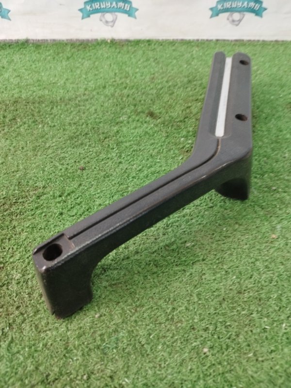 Ручка двери внешняя лада 2105 21053