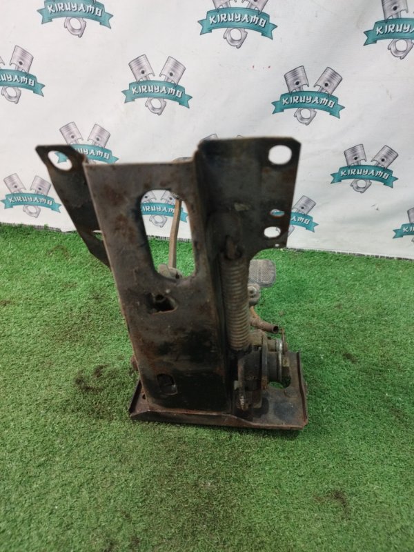 Блок педалей лада 2105 21053