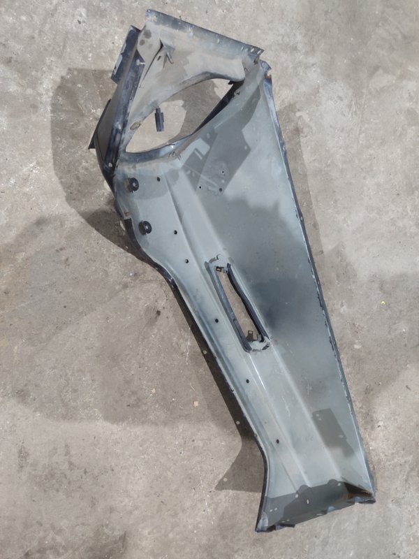 Крыло Mercedes-Benz G-Class