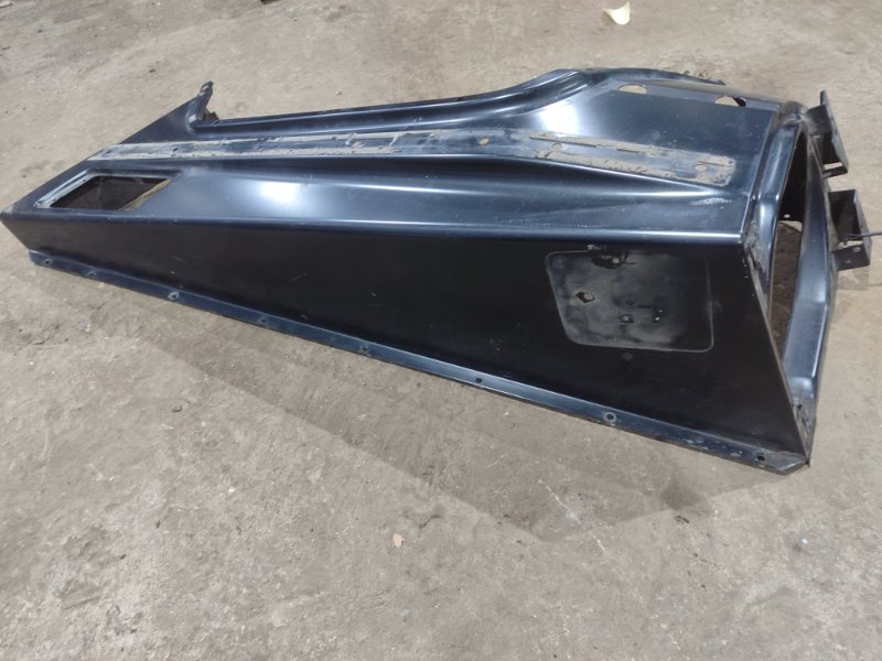 Крыло Mercedes-Benz G-Class