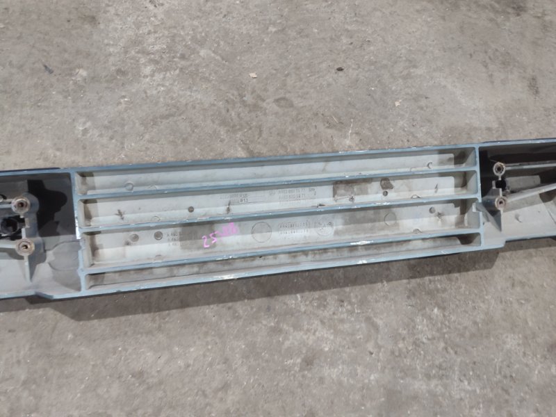 Бампер Mercedes-Benz G-Class