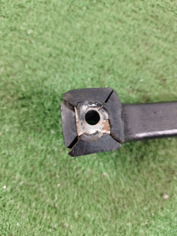 Ручка двери внутренняя лада 2105 21053