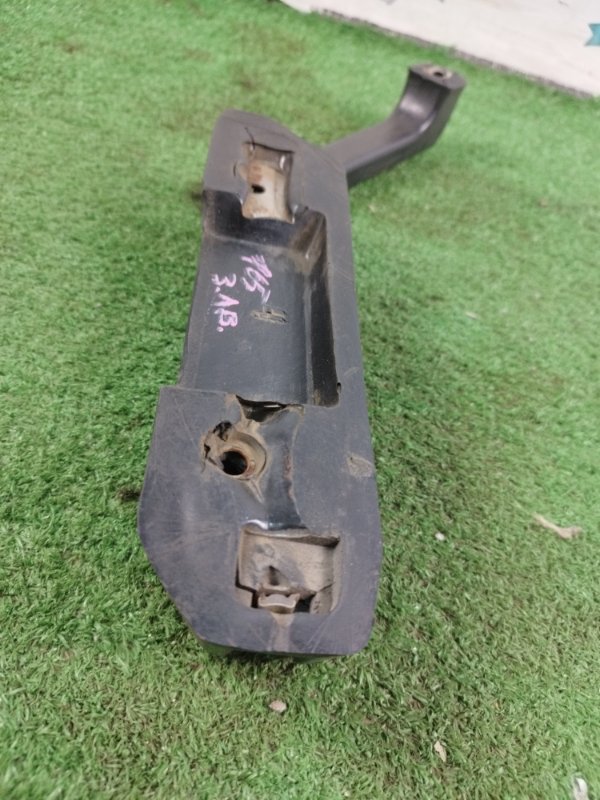 Ручка двери внутренняя лада 2105 21053