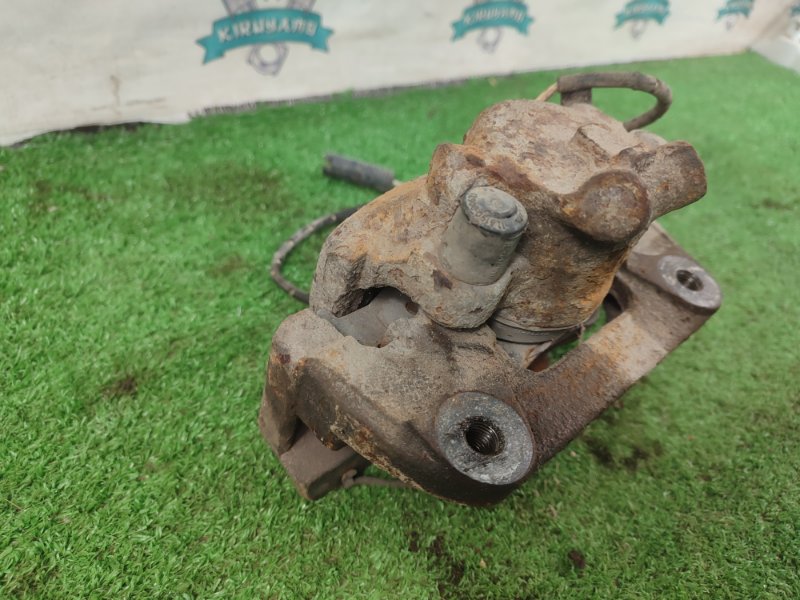 Суппорт тормозной BMW X3 2007 E83