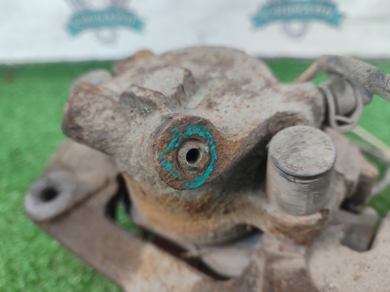 Суппорт тормозной BMW X3 2007 E83