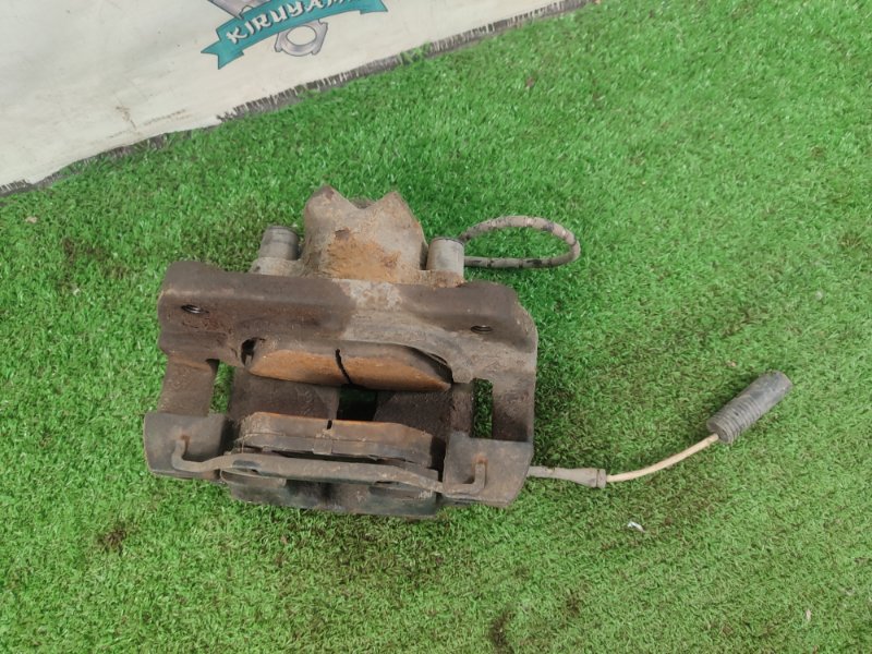 Суппорт тормозной BMW X3 2007 E83