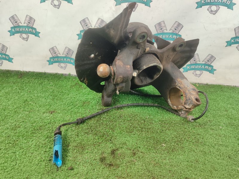 Кулак поворотный BMW X3 2007 E83