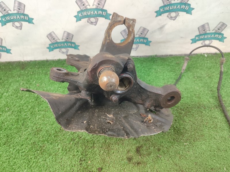 Кулак поворотный BMW X3 2007 E83