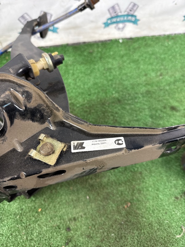 Блок педалей лада калина 2007 11193