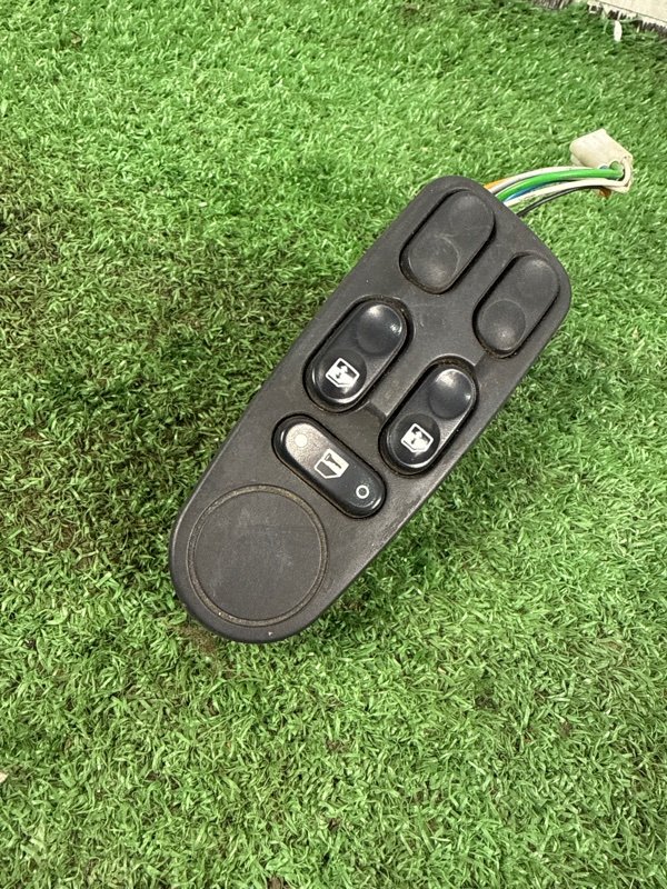 Блок управления стеклоподъемниками лада калина 2007 11193