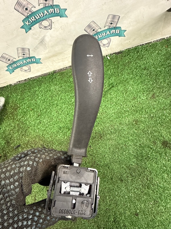 Подрулевой переключатель поворотников лада калина 2007 11193