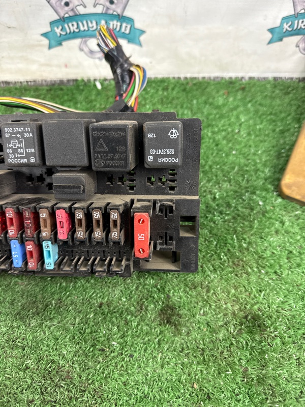 Блок предохранителей салонный лада калина 2007 11193