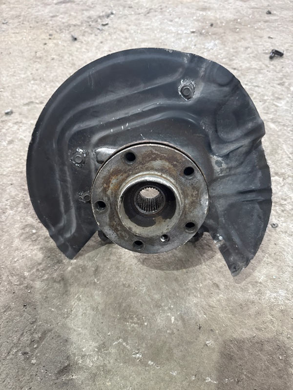 Кулак поворотный BMW X3 2007 E83