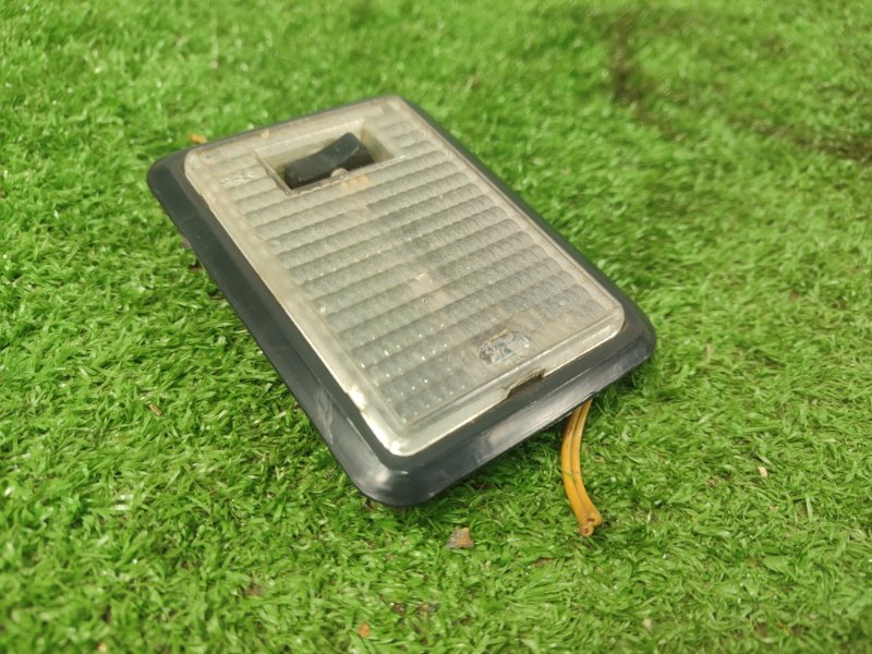 Плафон подсветки салона лада 21083 1996