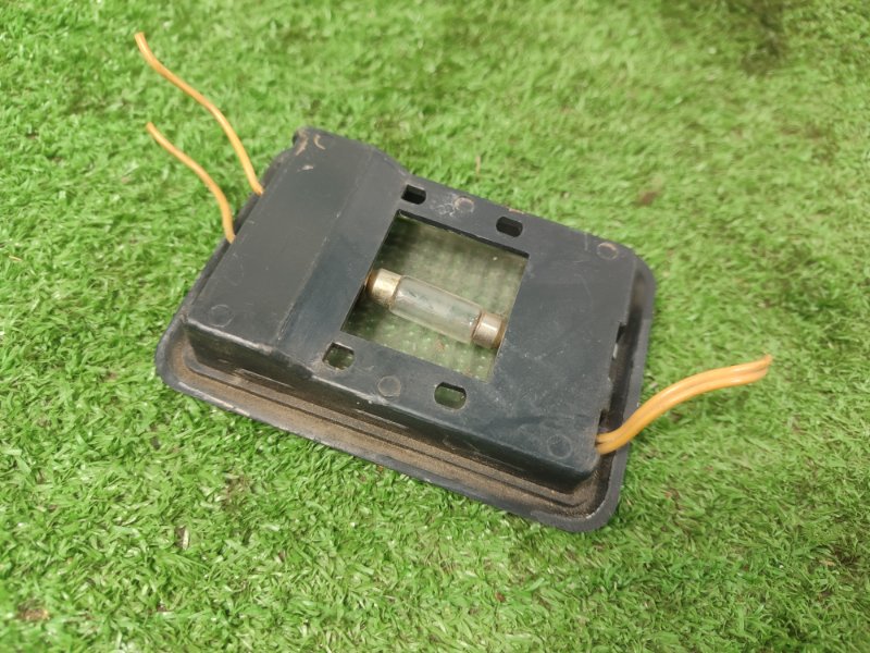 Плафон подсветки салона лада 21083 1996