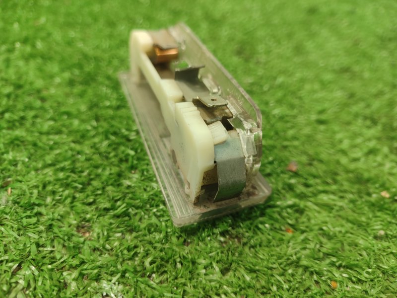 Плафон подсветки салона лада 21053 1997 2105