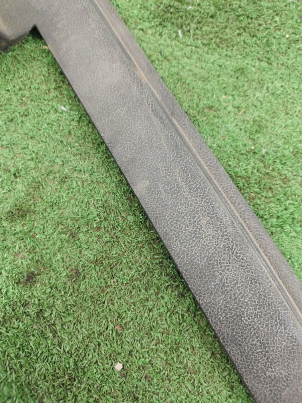 Накладка на порог салона лада 2106 1983 21063