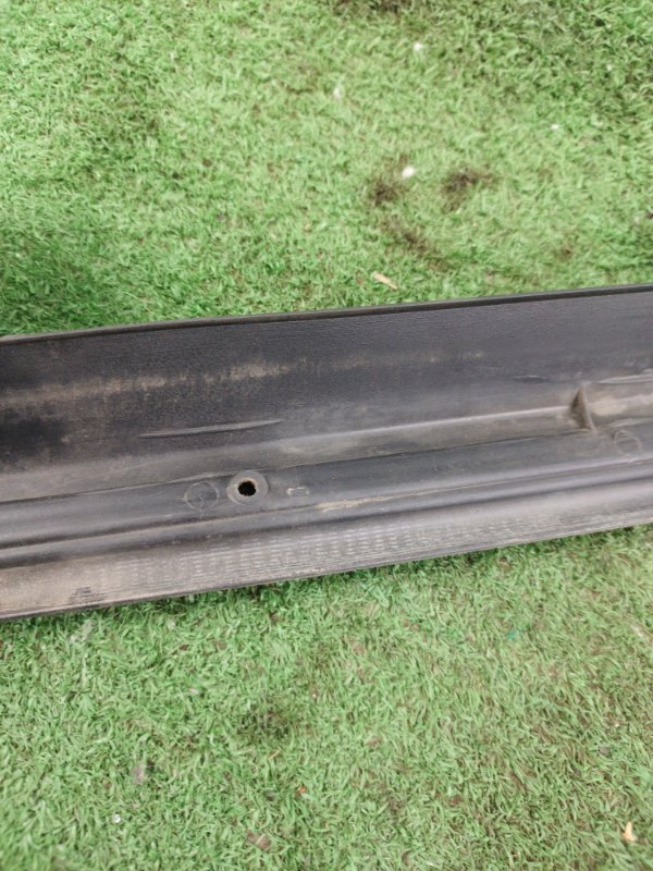 Накладка на порог салона лада 2106 1983 21063