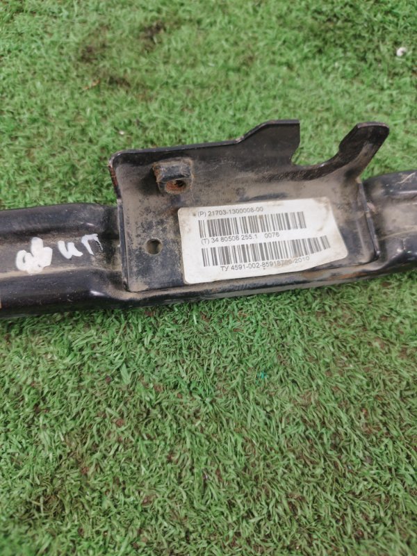 Планка радиатора LADA Priora