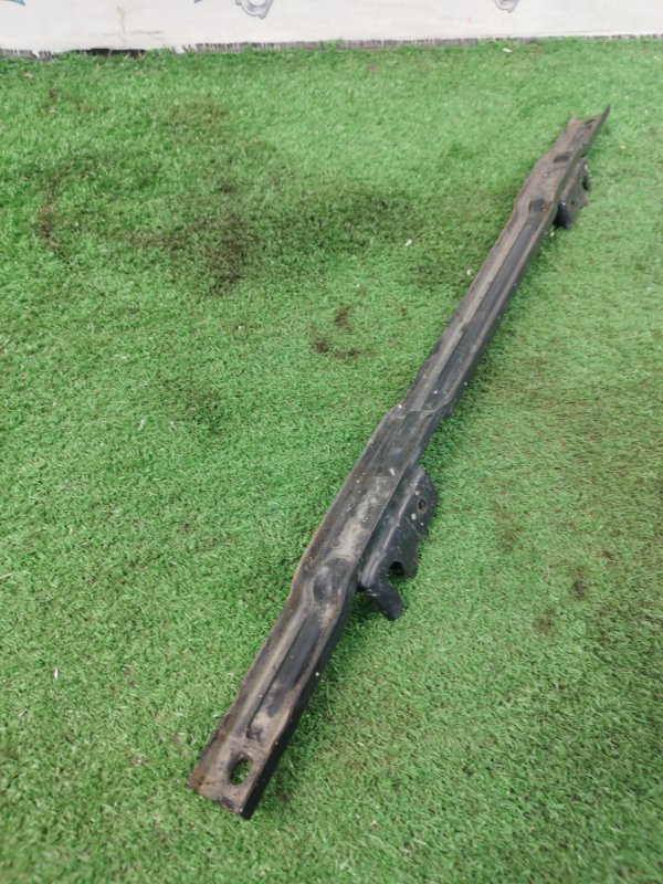 Планка радиатора LADA Priora