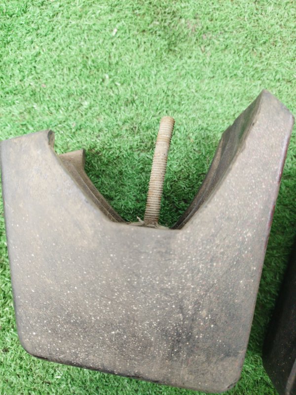 Клык бампера лада 2106 1996 21061